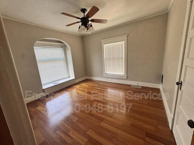 Building Photo - 486 Hudson Ave