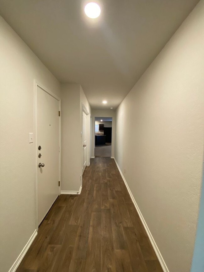 Building Photo - 122 Moscovy Duck