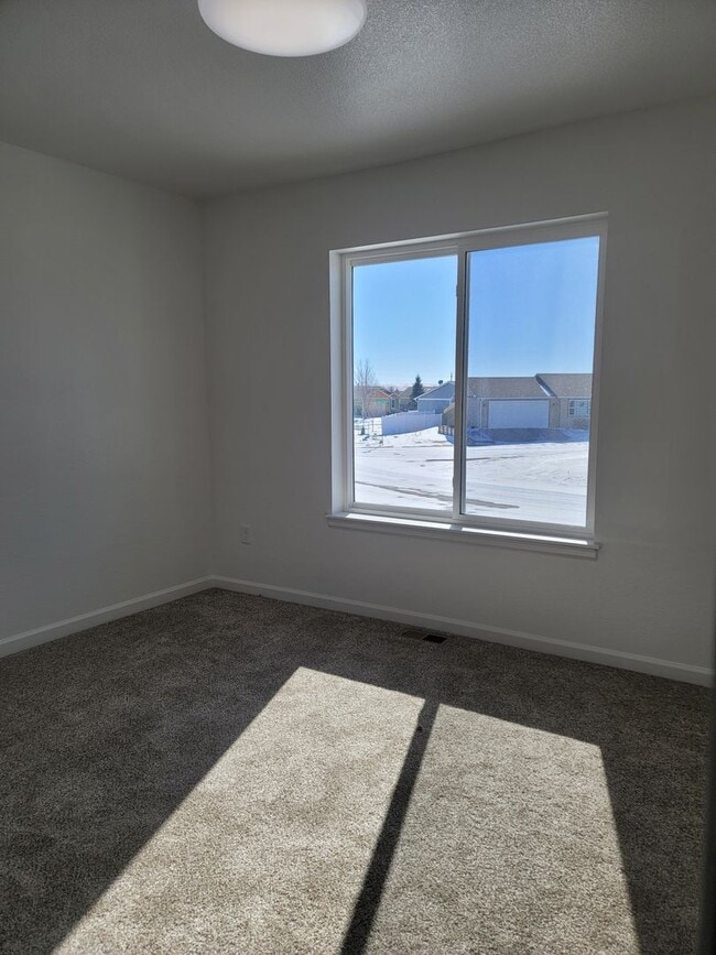 Building Photo - 914 Concerto Lane