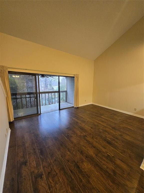 Building Photo - 3900 Aspen Dr