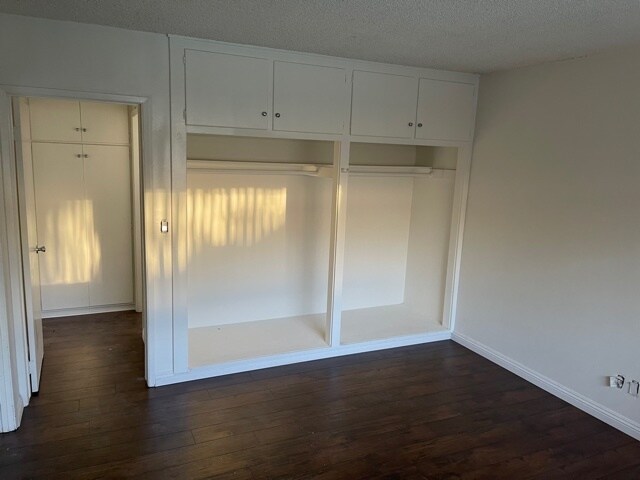 Building Photo - 816 W Colorado Blvd