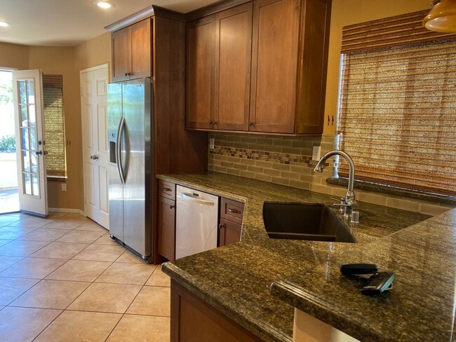 Building Photo - BEAUTIFUL 3 BEDROOM HOME IN THE CROWN HILLS DEVELOPEMENT OF ALPINE