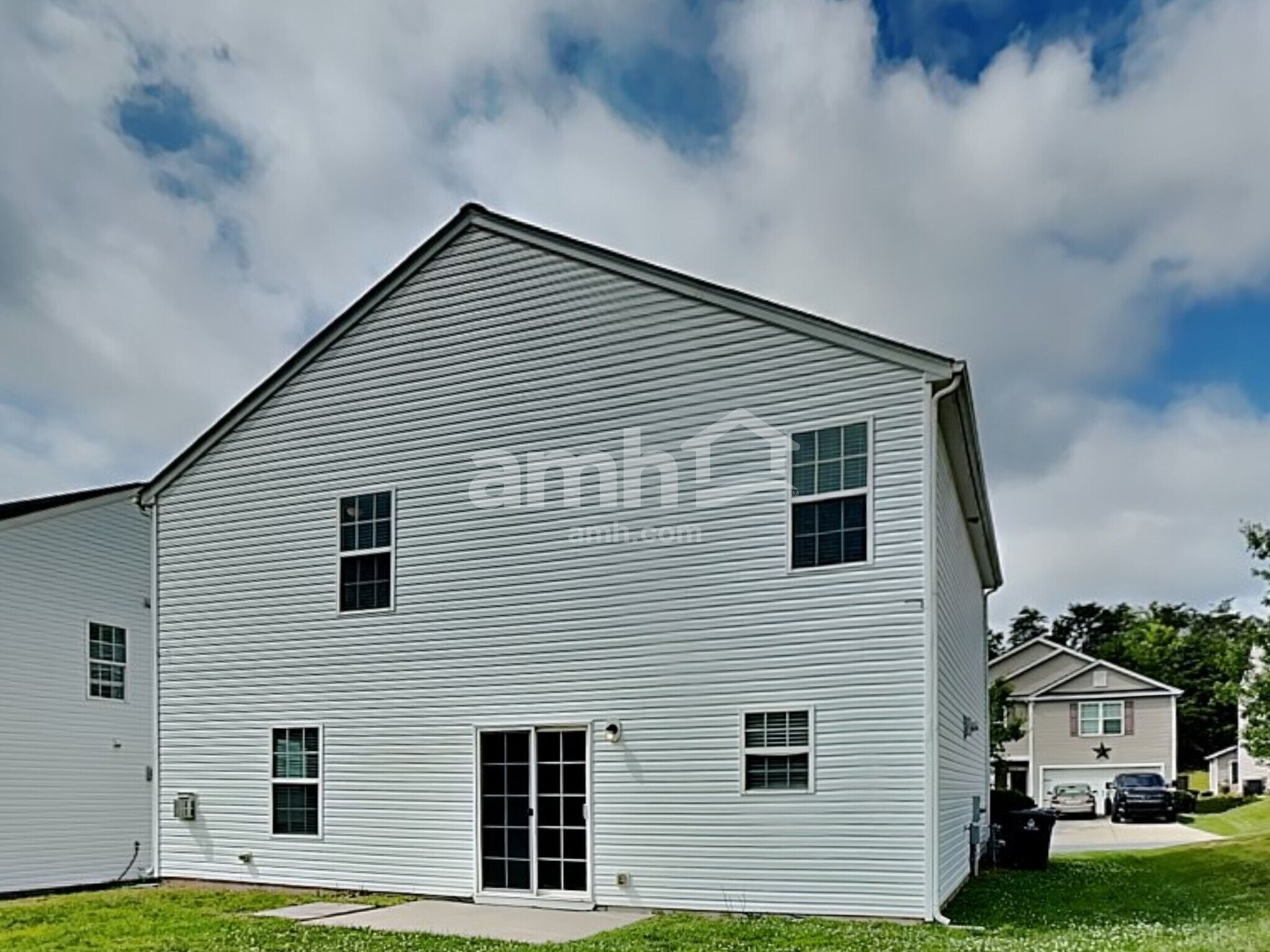 Building Photo - 4875 Old Towne Village Cir