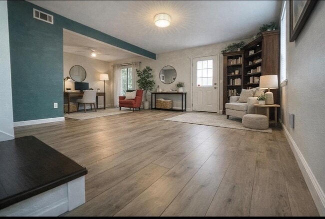 Building Photo - 1502 Kohlers Trail