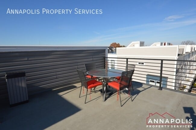 Building Photo - 533 Leftwich Ln