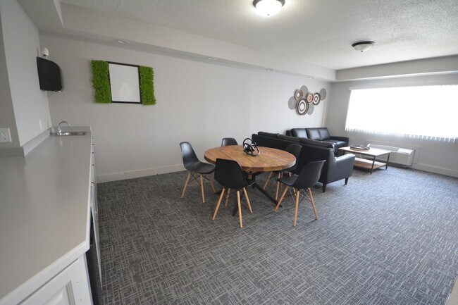 Building Photo - Austin City Limits