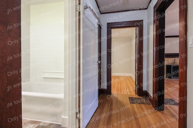 Building Photo - 5934 N Missouri Ave