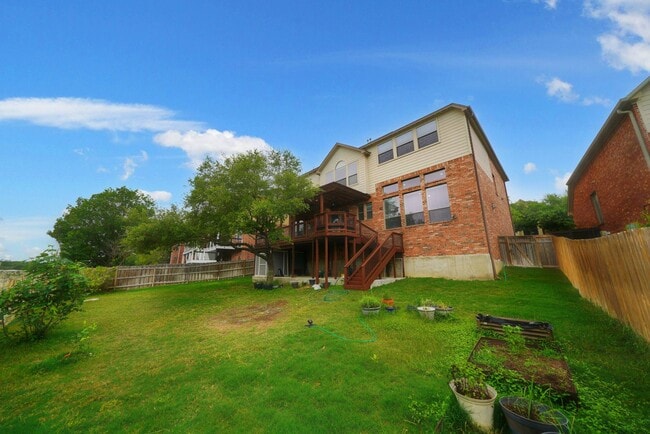 Building Photo - Executive Style Home Now Available in Ston...