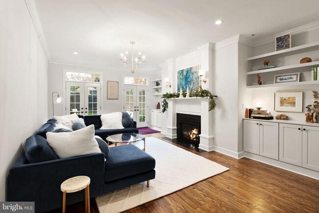 Building Photo - 312 N Pitt St