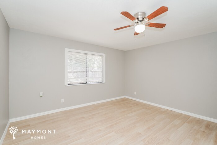 Building Photo - 4121 Shagbark St