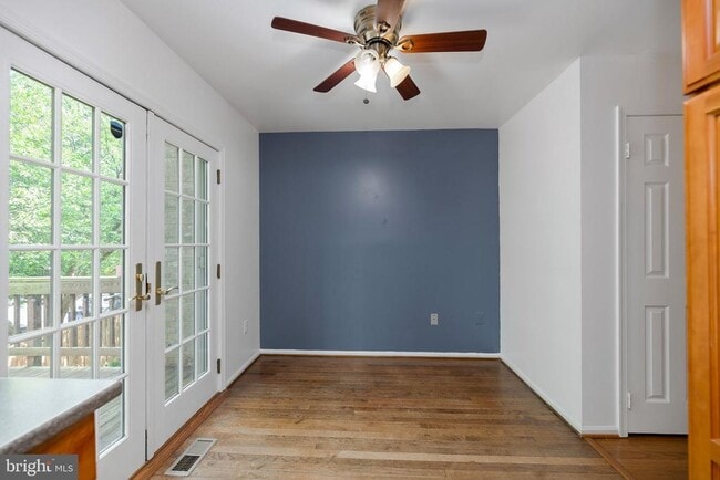Building Photo - 8207 Cedar Landing Ct