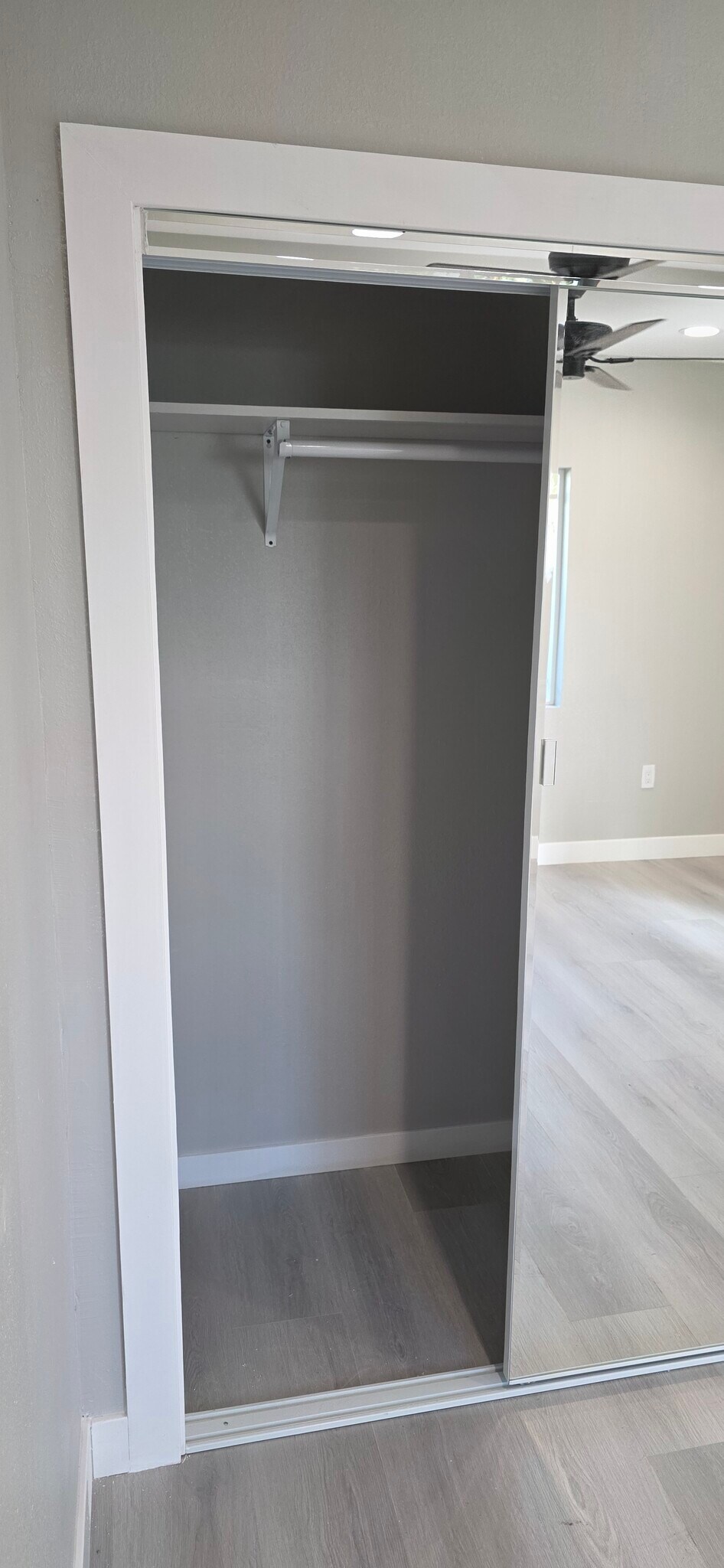 Building Photo - 2321 Locust Ave