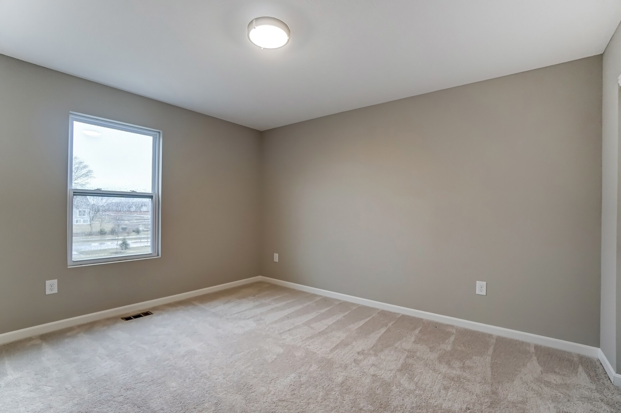 Building Photo - 129 Mahogany Dr