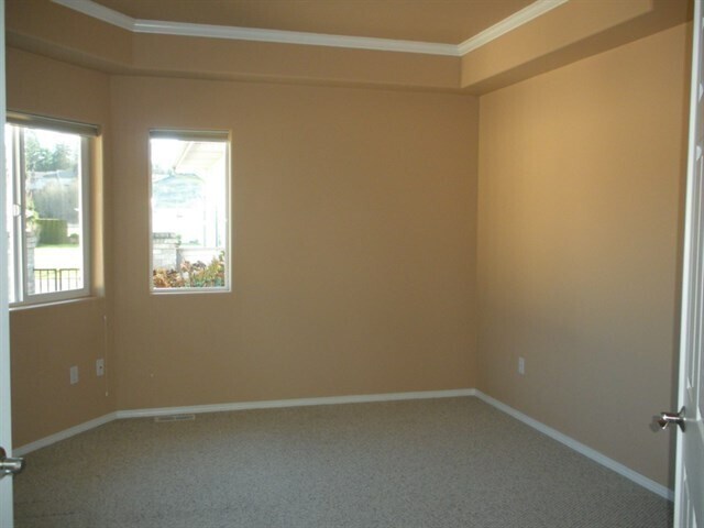 Building Photo - Sunland Townhome for Lease