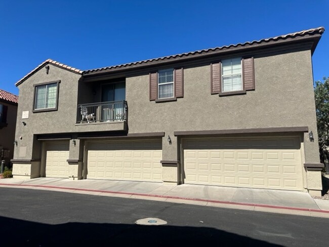 Building Photo - Popular Muirfield Village Townhome -Mesa 8...