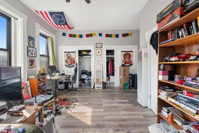 Building Photo - 23 Bedford Square