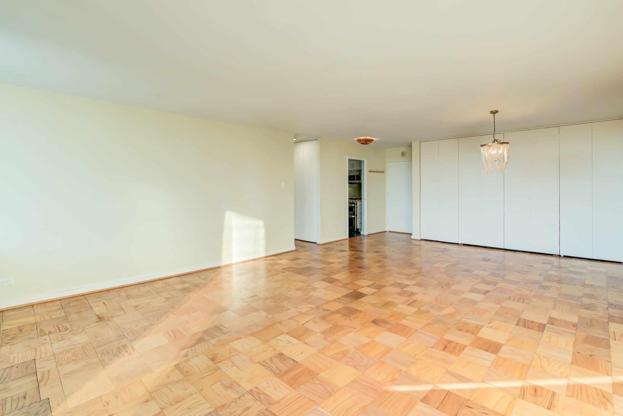 Building Photo - 490 M St SW