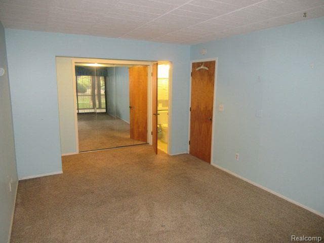 Building Photo - 18447 University Park Dr