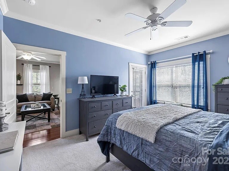 Building Photo - 9 Kenilworth Knls