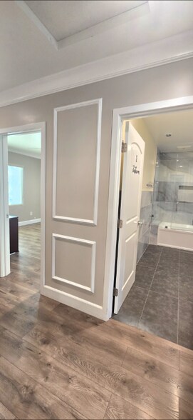 Building Photo - 12 undisclosed