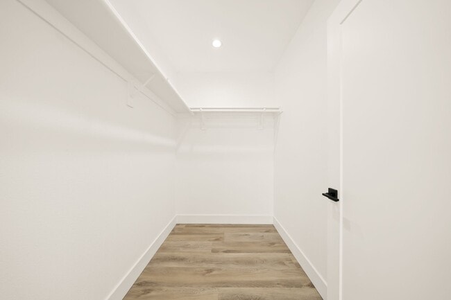 Building Photo - 4832 Downey Ave