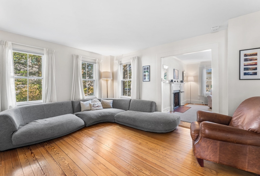 Building Photo - 29 Cottage St