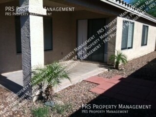 Building Photo - 3911 E Longhorn Dr
