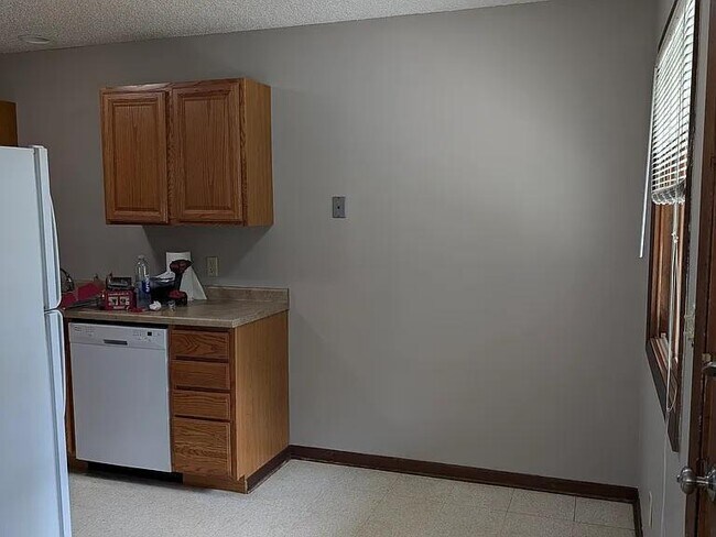 Building Photo - 3309 West St