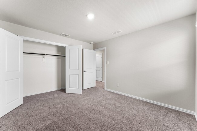 Building Photo - 3120 Kingsgarden Rd