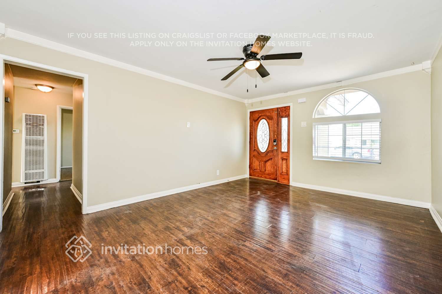 Building Photo - 212 E 185th St