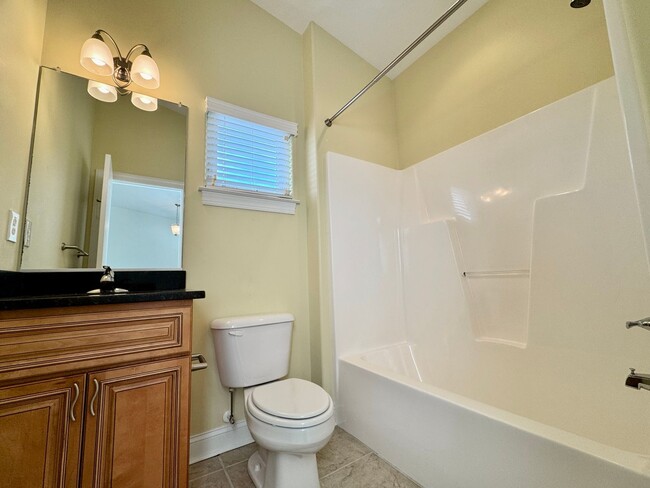 Building Photo - Ready 04-01-26! A Shadowlawn Condo w/Rooftop Deck - 3 Primary Suites - Outdoor Shower - Pet Frien...