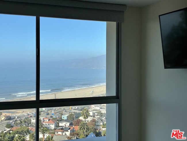 Building Photo - 201 Ocean Ave