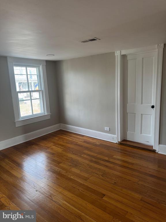 Building Photo - 12 Wirt St NW