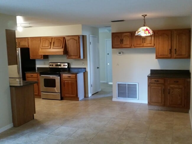 Building Photo - 3521 Cumberlin Ct