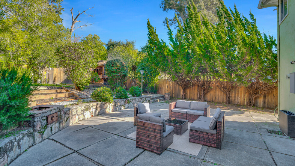 Building Photo - 3441 Stewarton Drive