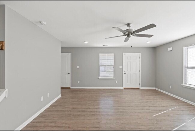 Building Photo - 6064 Arbor Wds Wy