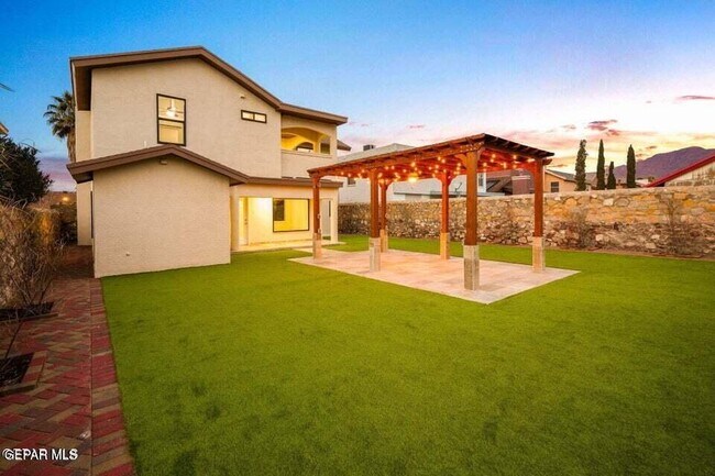 Building Photo - 7216 Desert Jewel Dr