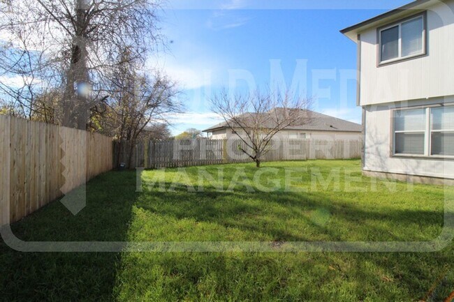Building Photo - Charming 6-bed, 2.5-bath home in Killeen