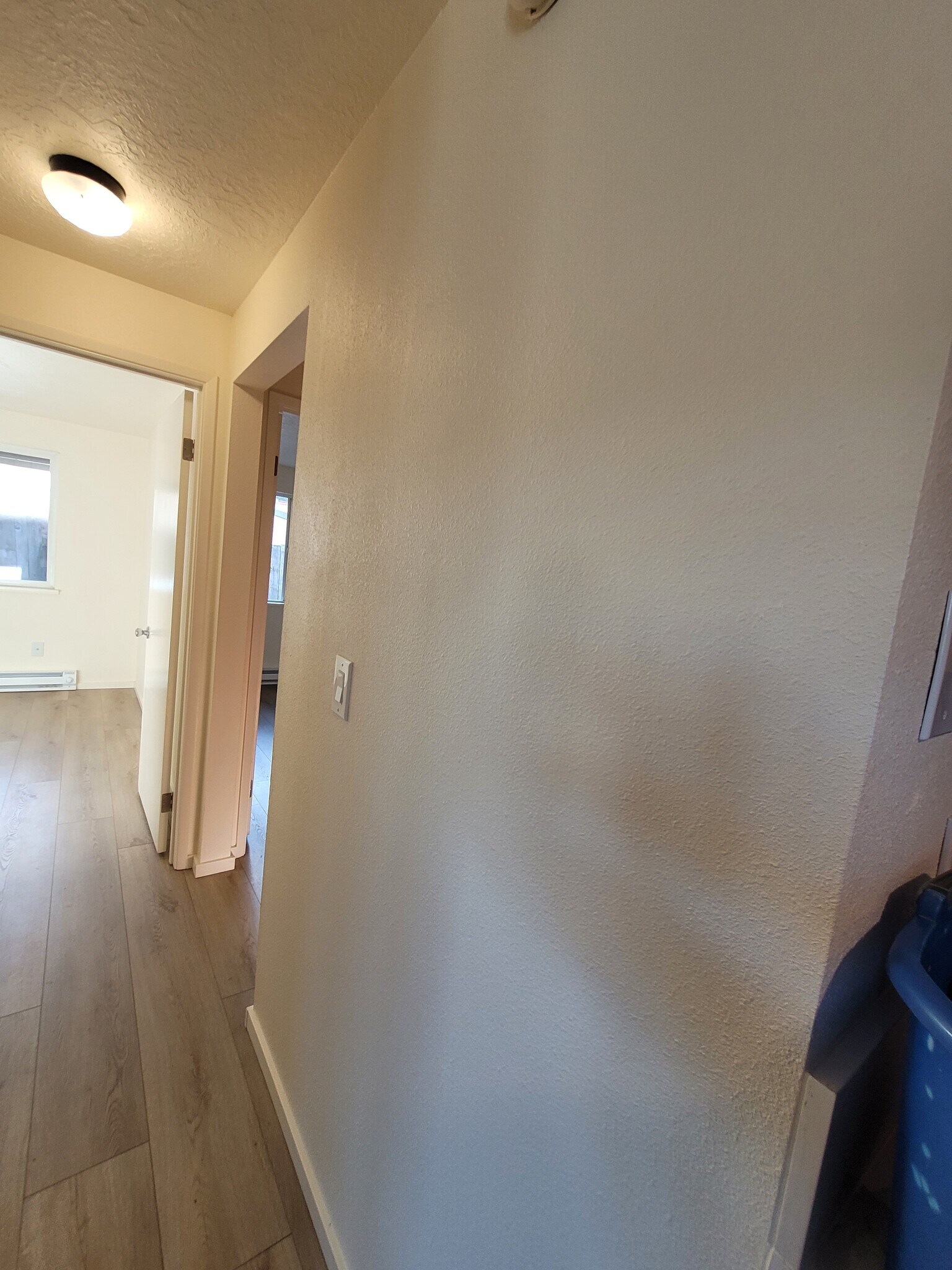 Building Photo - 1045 S Jasper St