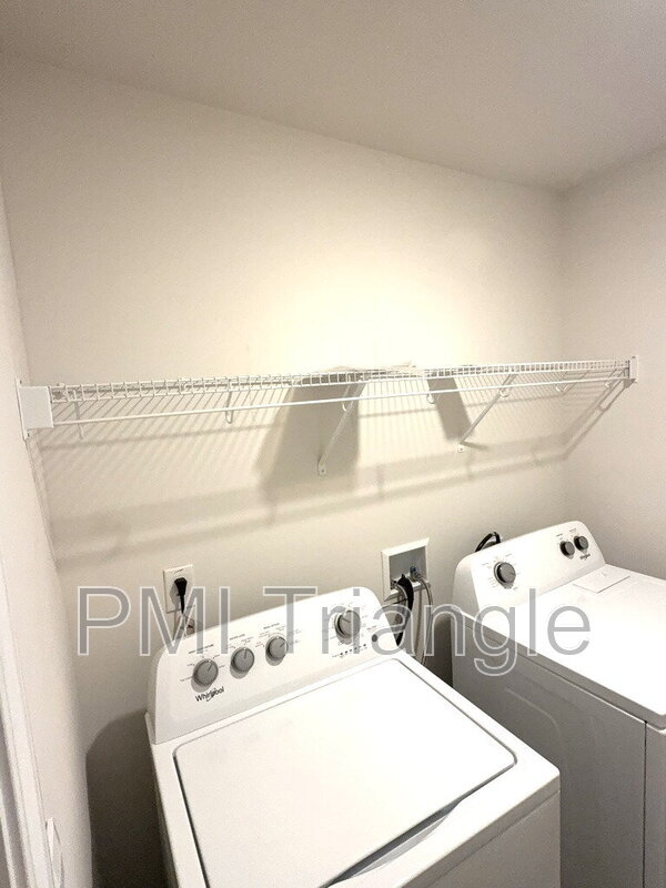 Building Photo - 5516 Musket Ct