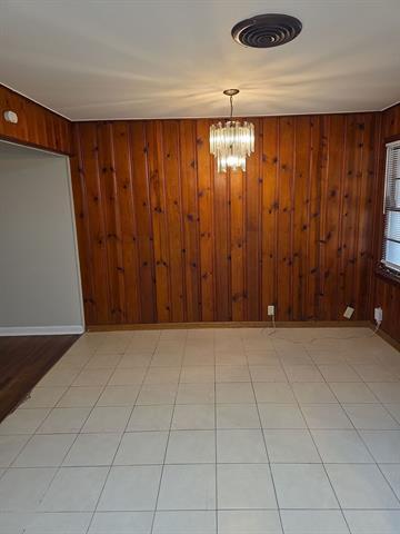 Building Photo - 1811 W College St