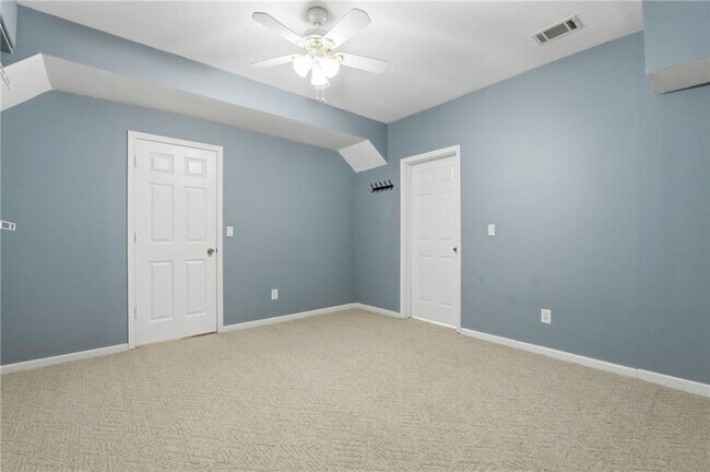 Building Photo - 3561 Carriage Glen Way