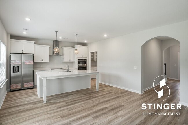 Building Photo - 103 Grange Ln