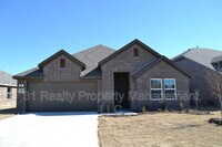 Building Photo - 5090 Royal Springs Dr