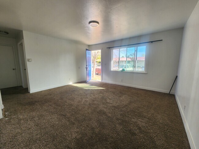 Building Photo - Harris Apartments
