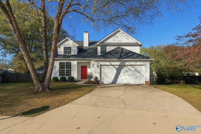 Primary Photo - 109 Highwood Ct