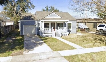 Building Photo - 7619 Ilex St