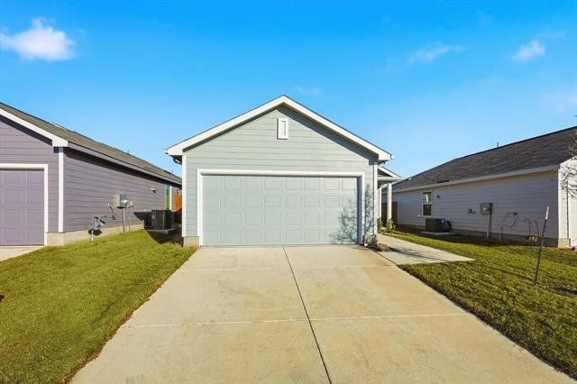 Building Photo - 9012 Red Fox Trl