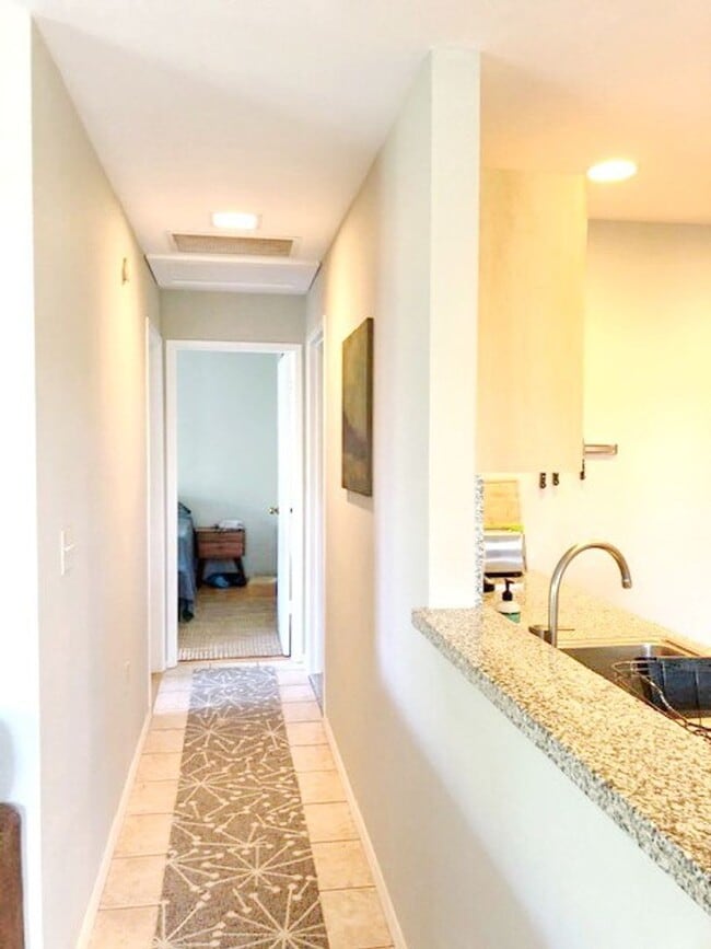 Building Photo - Keonekai Villages upstairs 2 bedroom, 1.5 ...