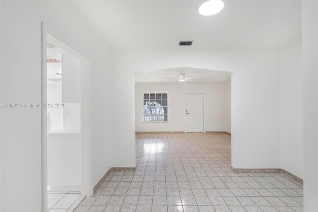 Building Photo - 2360 SW 11th Terrace